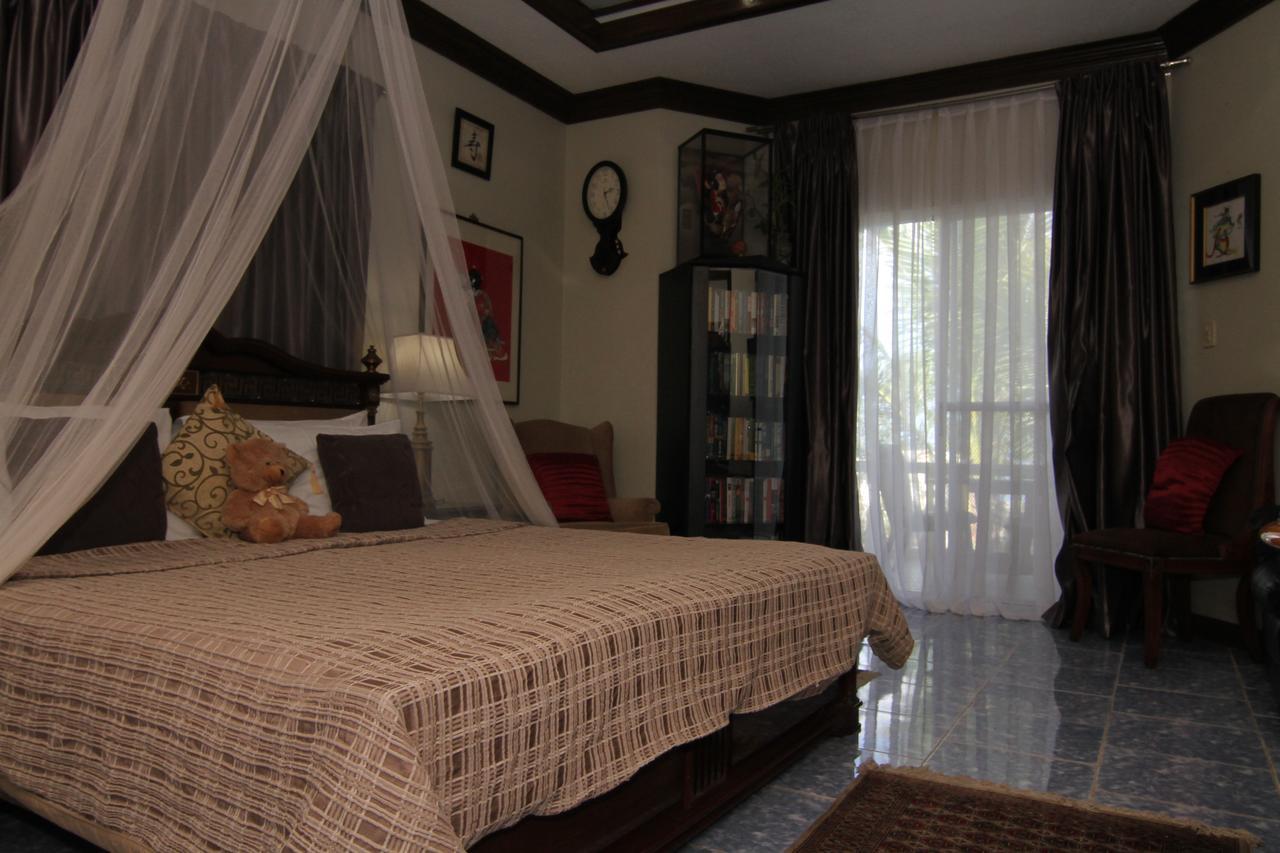 The Wilsons' Shangrila Bed and Breakfast Dumaguete City Exterior foto