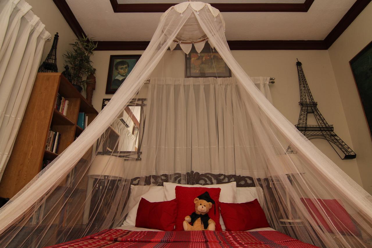 The Wilsons' Shangrila Bed and Breakfast Dumaguete City Exterior foto
