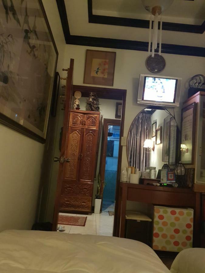 The Wilsons' Shangrila Bed and Breakfast Dumaguete City Exterior foto