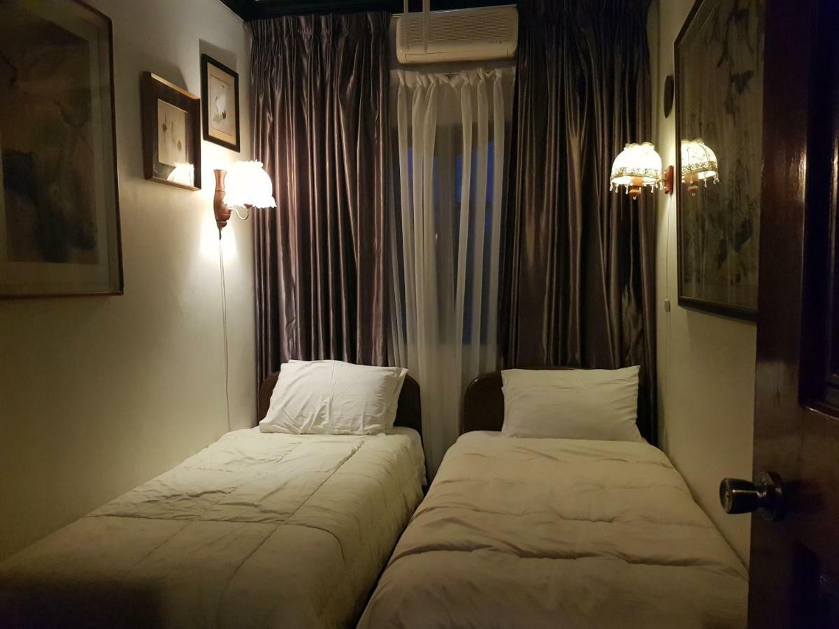 The Wilsons' Shangrila Bed and Breakfast Dumaguete City Exterior foto