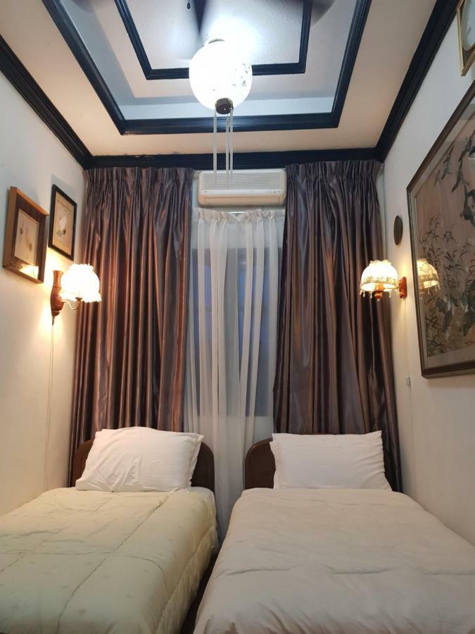The Wilsons' Shangrila Bed and Breakfast Dumaguete City Exterior foto